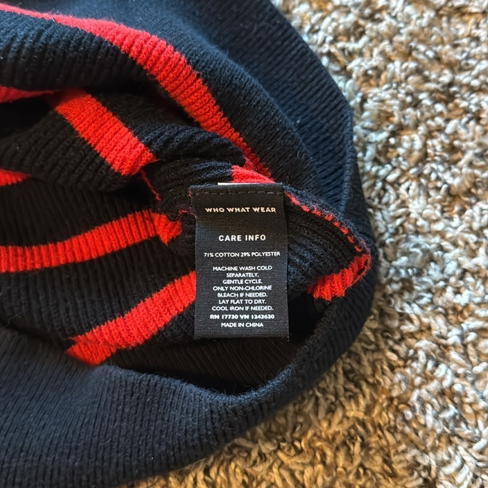 Who What‎ Wear Black and Red Knit Top with Gold Button Accent - Picture 8 of 10